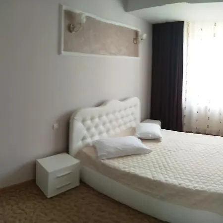 公寓 Malina's Apartament 那沃达利