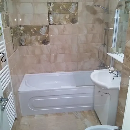 Malina's Apartament 公寓 那沃达利